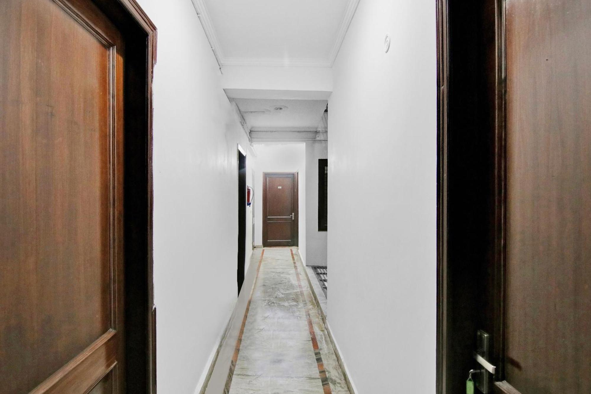 Hotel O Orlov Noida Extérieur photo