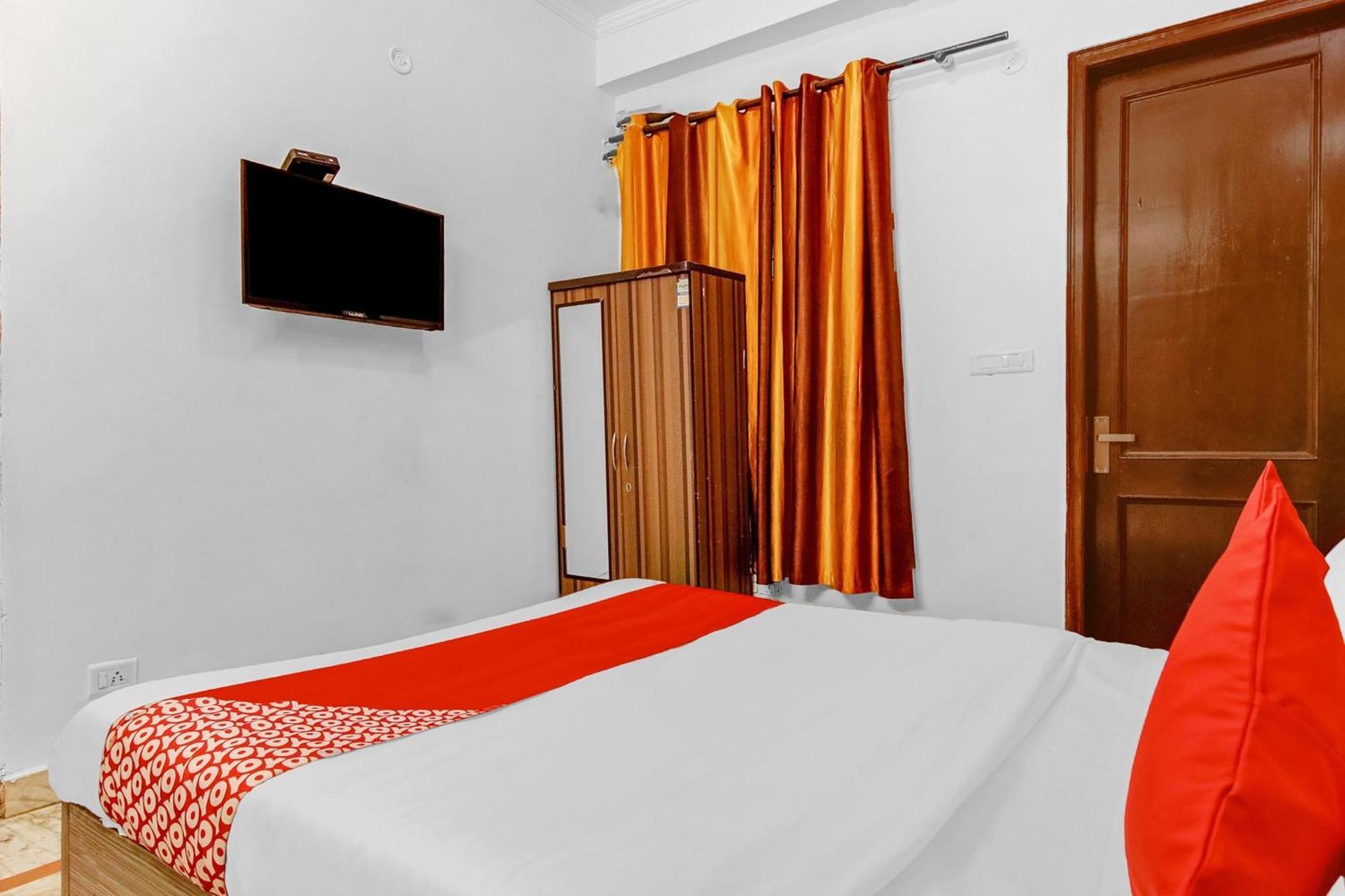 Hotel O Orlov Noida Extérieur photo